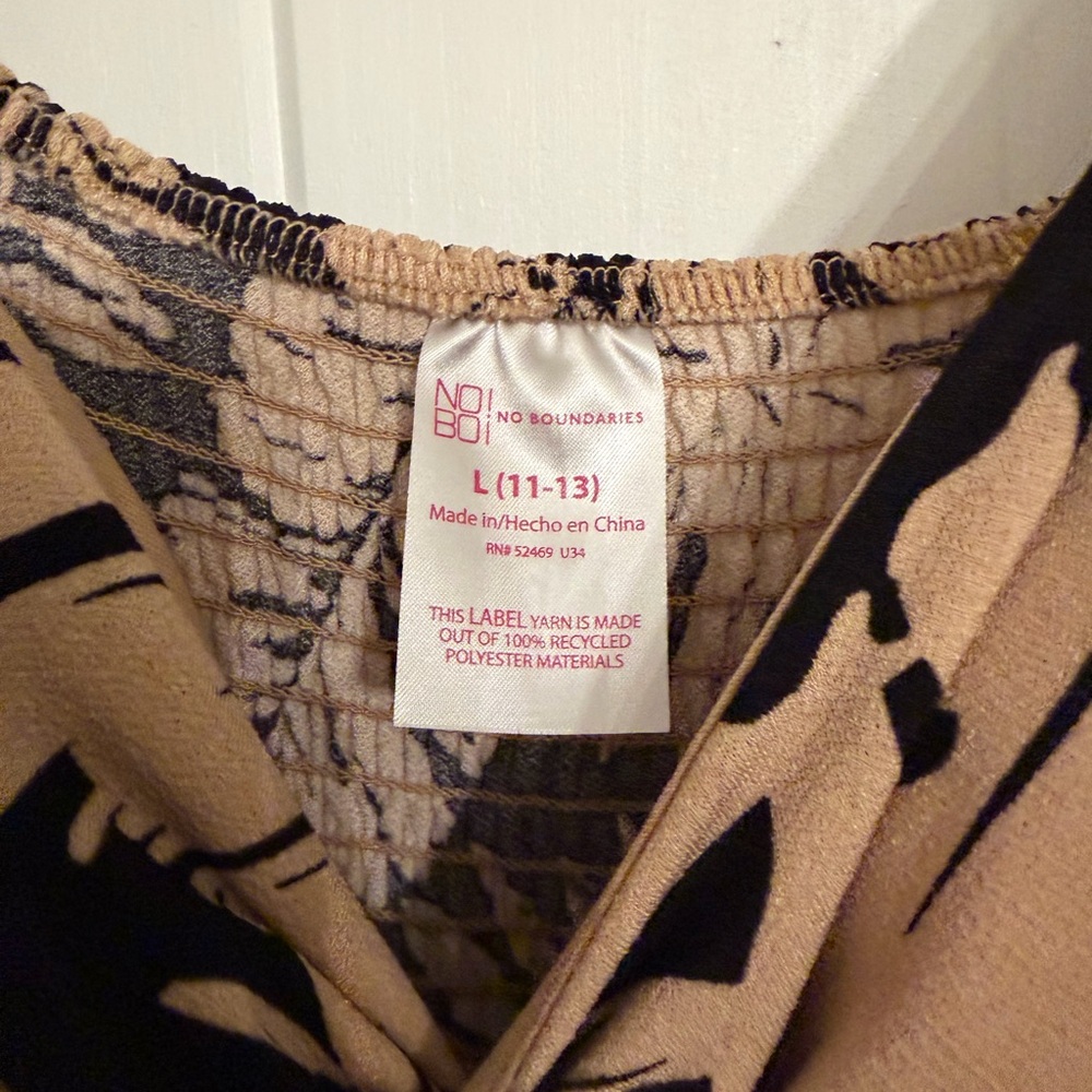 No Boundaries Black and Tan Palm Leaf Dress - Picture 3 of 4